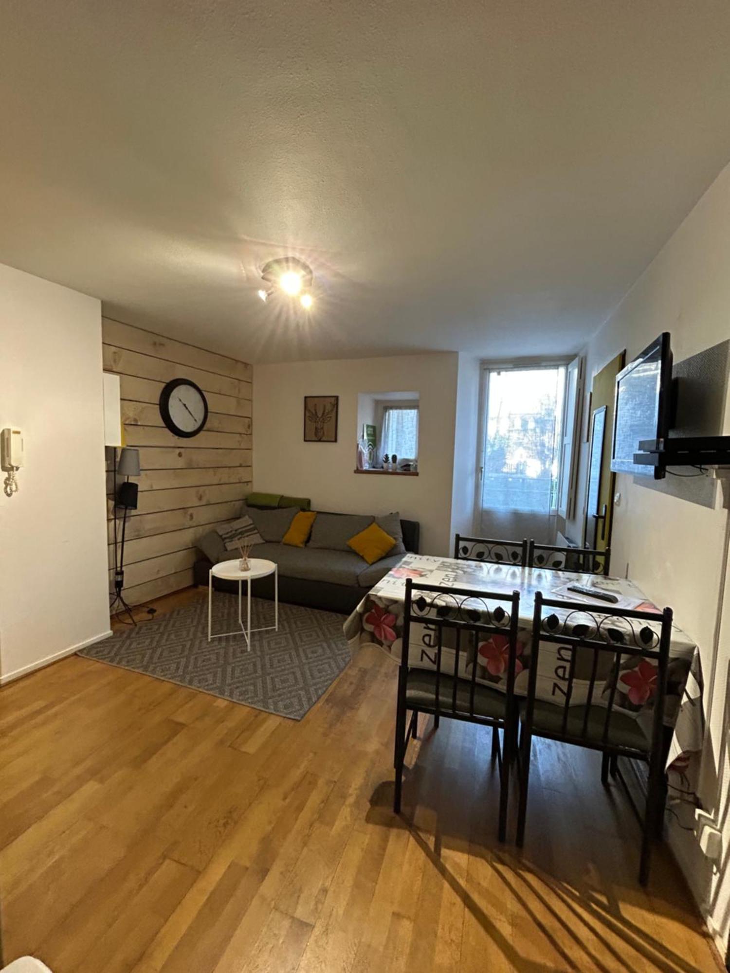 Appt Entier Rdc 1 Chambre Allee D'Etigny Bagnères-de-Luchon Εξωτερικό φωτογραφία